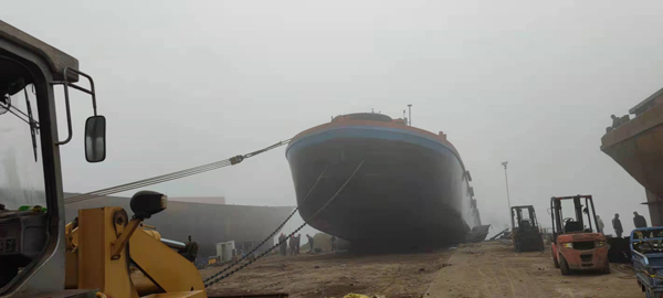 恭喜李老板船只下河，船號（四航258）