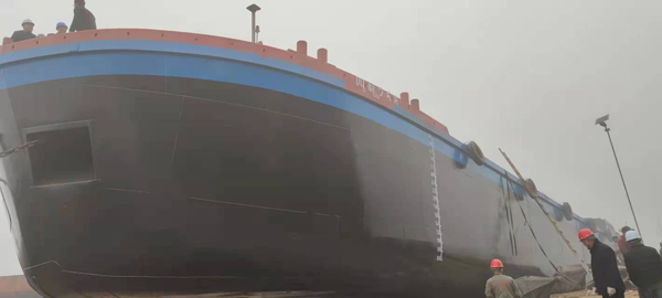 恭喜李老板船只下河，船號（四航258）